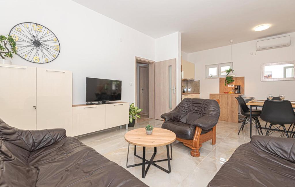 Holiday Home Gveric Vodice Luaran gambar