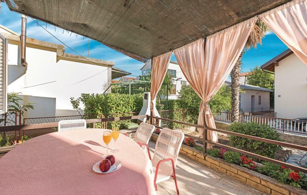 Holiday Home Gveric Vodice Luaran gambar